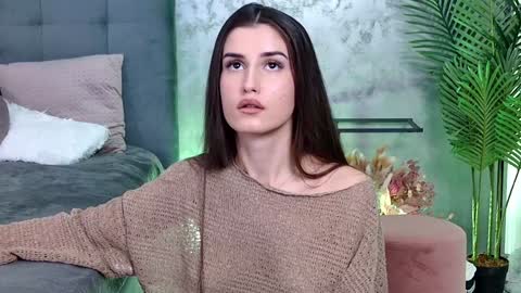 Freya Allen online show from February 2025 09:20:02 PM