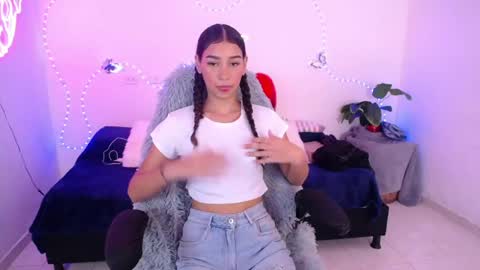Snapshot of mia_cute_girl chatting on June 2026 12:16:02 PM mia_cute_girl online show from June 2026 12:16:02 PM