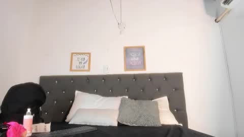 mia_diamond77 online show from March 2026 08:38:01 PM