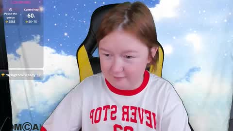 Mia online show from November 2025 04:11:02 AM