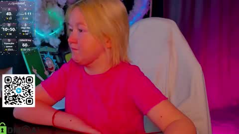 Mia online show from March 2026 02:50:01 AM