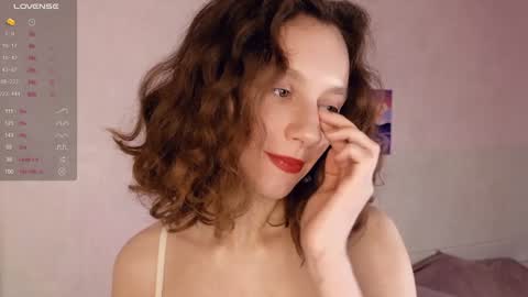 Mia  online show from February 2025 08:09:02 AM