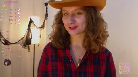 Mia  online show from November 2025 05:04:02 PM