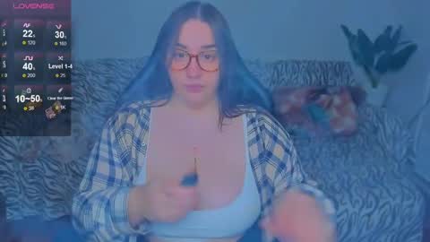 Snapshot of mia_grant chatting on December 2024 01:36:02 PM Mia online show from December 2024 01:36:02 PM