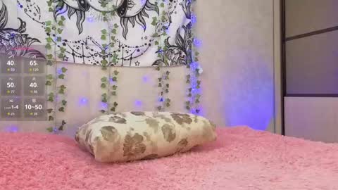 Mia online show from February 2026 06:14:02 AM