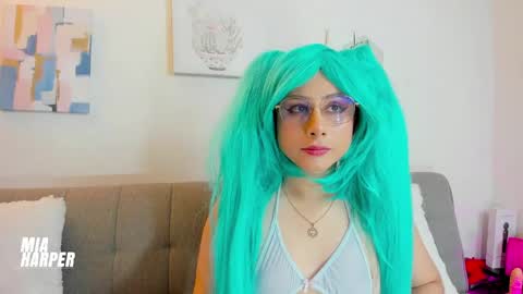 Mia online show from June 2026 02:48:01 AM