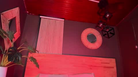 Val  online show from November 2025 04:51:02 PM