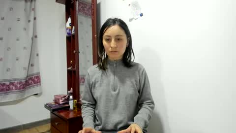 mia kaneee online show from December 2024 01:29:01 AM