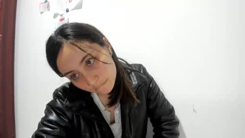 mia kaneee online show from February 2025 01:45:02 AM