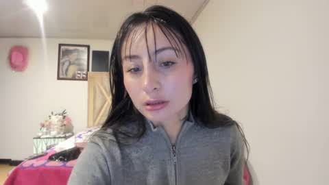 mia kaneee online show from October 2025 07:12:02 PM