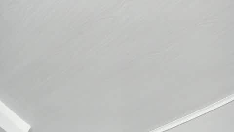 Mia online show from November 2025 02:50:02 AM