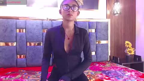 Snapshot of mia_konor06 chatting on May 2026 11:07:01 AM Mia. online show from May 2026 11:07:01 AM