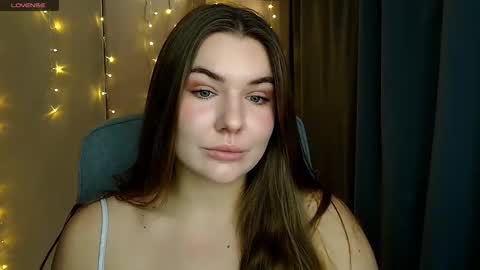 mia_lemm online show from October 2025 08:29:02 AM