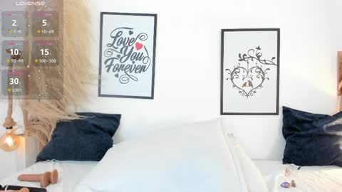 Mia online show from March 2026 02:17:01 PM