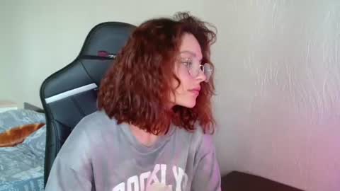 mia_luiza online show from June 2026 09:52:01 AM