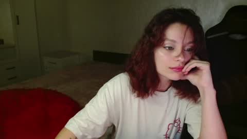 mia_luiza online show from July 2026 10:31:02 PM