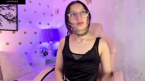 Snapshot of mia_luna0 chatting on July 2026 12:54:01 AM Mia online show from July 2026 12:54:01 AM