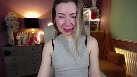 Mia online show from January 2025 07:46:02 AM