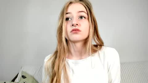 Mia here Appreciate your support online show from April 2026 07:31:01 AM