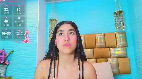 mia montess online show from November 2025 12:38:01 PM