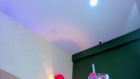 mia montess online show from March 2026 02:11:02 PM