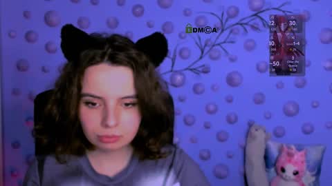 mia_mooon_ online show from April 2026 08:51:01 AM