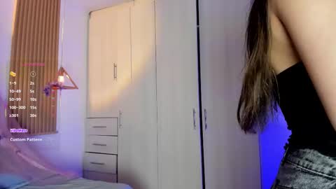 Mia Nevaeh - follow me online show from March 2026 08:04:01 PM