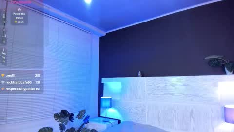 Mia online show from February 2026 06:22:01 AM