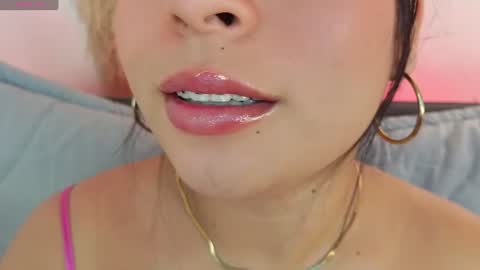 Mia online show from July 2026 05:54:01 PM