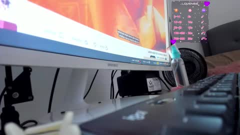 Miia online show from March 2026 03:37:02 PM