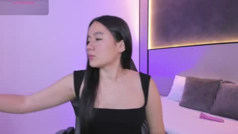 Snapshot of mia_slora chatting on July 2026 12:19:02 PM M I A online show from July 2026 12:19:02 PM