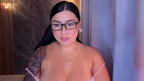 Snapshot of mia_velvet65 chatting on July 2026 04:37:01 AM mia_velvet65 online show from July 2026 04:37:01 AM