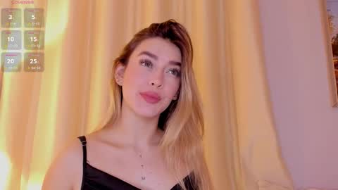 Mia White  online show from March 2026 12:54:01 PM