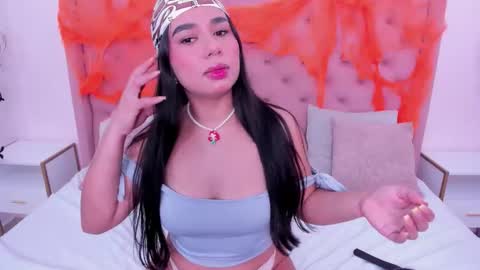 Snapshot of miaa_diaz chatting on October 2025 04:50:01 PM miaa online show from October 2025 04:50:01 PM