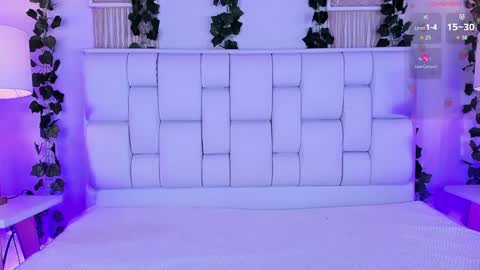 Mia online show from April 2026 11:29:02 AM