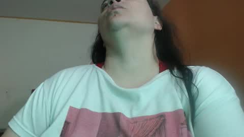 Snapshot of miaabrownn chatting on February 2026 08:31:02 PM MIA online show from February 2026 08:31:02 PM