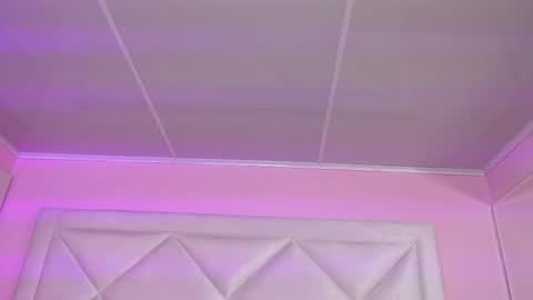 Snapshot of miaasmiith_ chatting on October 2025 12:34:02 PM Alexandra online show from October 2025 12:34:02 PM