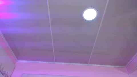 Snapshot of miaasmiith_ chatting on November 2025 12:15:02 PM Alexandra online show from November 2025 12:15:02 PM