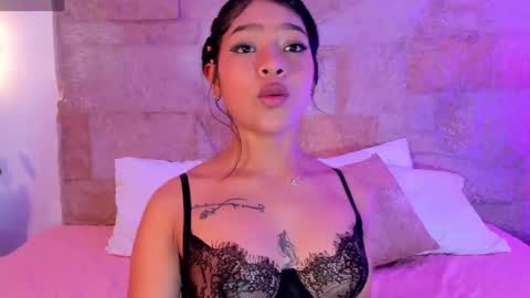 Snapshot of miaasummeer chatting on July 2026 11:46:01 AM MiaaSummeer online show from July 2026 11:46:01 AM