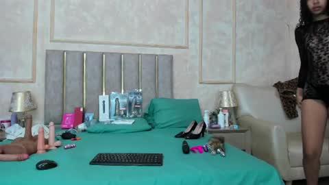 Miaasummer online show from July 2026 11:36:02 AM