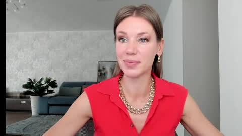 Mia online show from May 2026 04:30:02 AM