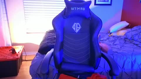 Mia online show from January 2025 04:21:01 AM