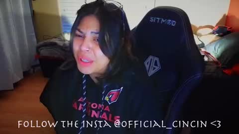 Mia online show from February 2025 12:54:01 AM