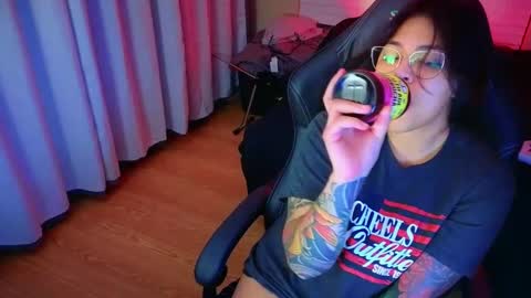 Mia online show from March 2025 01:56:01 AM