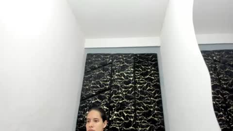 Snapshot of miacours chatting on July 2026 02:35:01 PM MiaCours online show from July 2026 02:35:01 PM