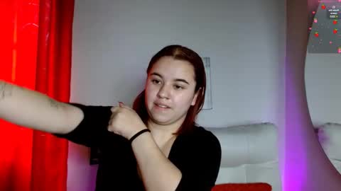Snapshot of miad_amour chatting on October 2025 01:52:01 PM MiaDamour online show from October 2025 01:52:01 PM