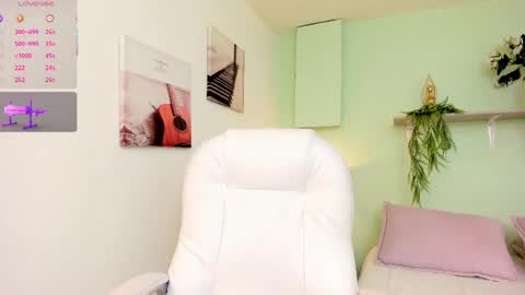 Call me Mia online show from April 2026 09:06:02 PM