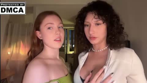 Mia online show from June 2026 10:19:02 PM