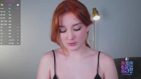 Mia online show from November 2025 03:47:01 PM