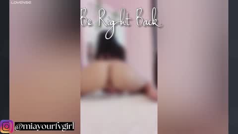 Mia Gomez online show from March 2025 01:12:01 PM